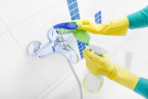 One off cleaning in Finchley for bathrooms and busy households